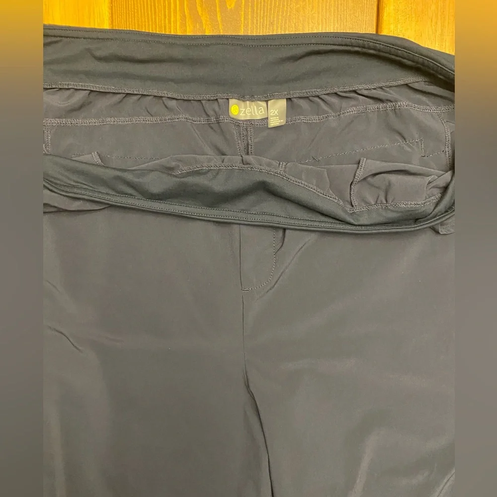 *Like New* Zella Getaway Skinny Leg Ankle Pants - Size 2X - Color Navy Sapphire - Picture 4 of 4